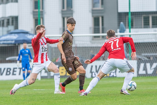 贡献将永载 贡献将永载